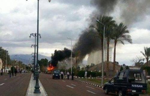 مقتل مجند شرطة وإصابة 25 آخرين في انفجار أتوبيس بـ”رشيد”