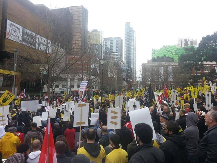 تظاهرة حاشدة بأستراليا ضد الانقلاب