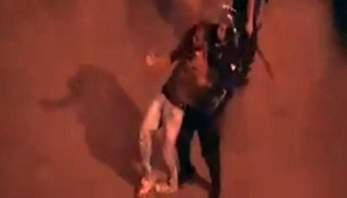 بالفيديو.. سحل المتظاهرين على يد قوات الأمن ببيروت