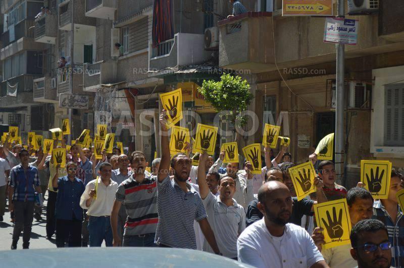 مسيرة ليلية حاشدة من مسجد التوحيد ببورسعيد ضد الانقلاب