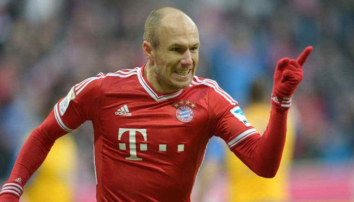 ديلي إكسبرس: روبن يقترب من مانشستر يونايتد