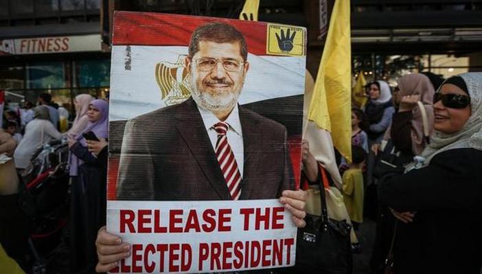 بشير نافع: مصر ستعاني لعقود في حال استسلام الإخوان للنظام