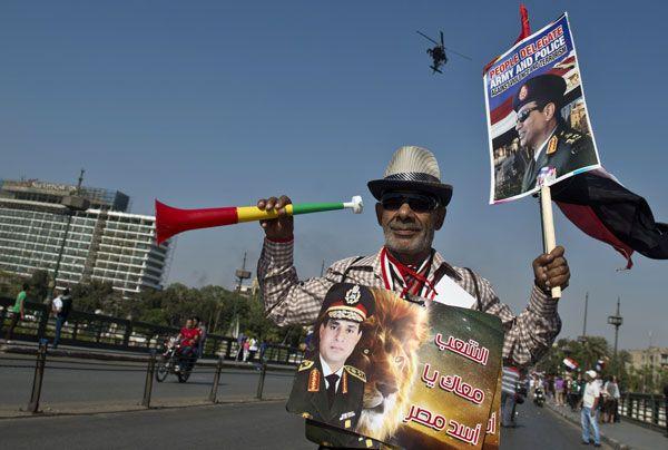 الهذيان: مصر لن تركع – وائل قنديل