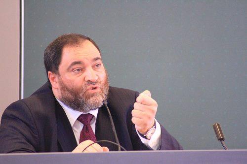 خفاجي: لا يجب معاملة الأمن كماكينات يزيد دخلها بالدم