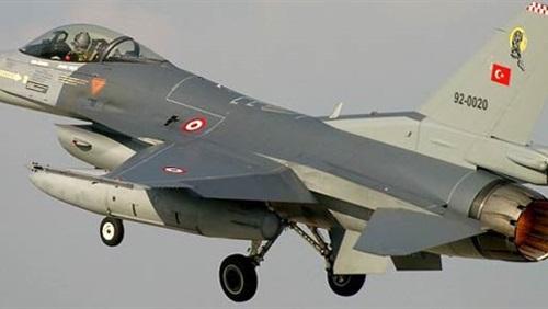 سقوط طائرة حربية تركية في ولاية “ديار بكر”