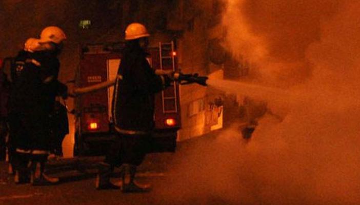 حريق هائل بشركة “سيراميك” في السويس وإصابة 10 عمال