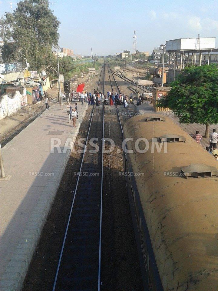 مزلقان إيتاي البارود.. الموت من الاتجاهين