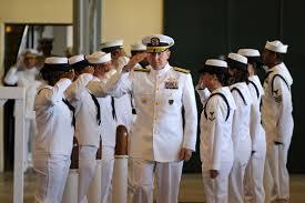 مدربون بسلاح البحرية الأميركية قد يحاكمون بعد انتحار مجند مسلم