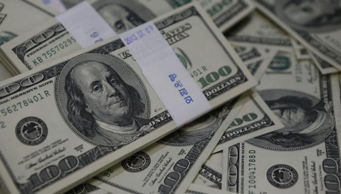 استقرار سعر الدولار في السوق السوداء مسجلًا 12.70 جنيهًا للبيع