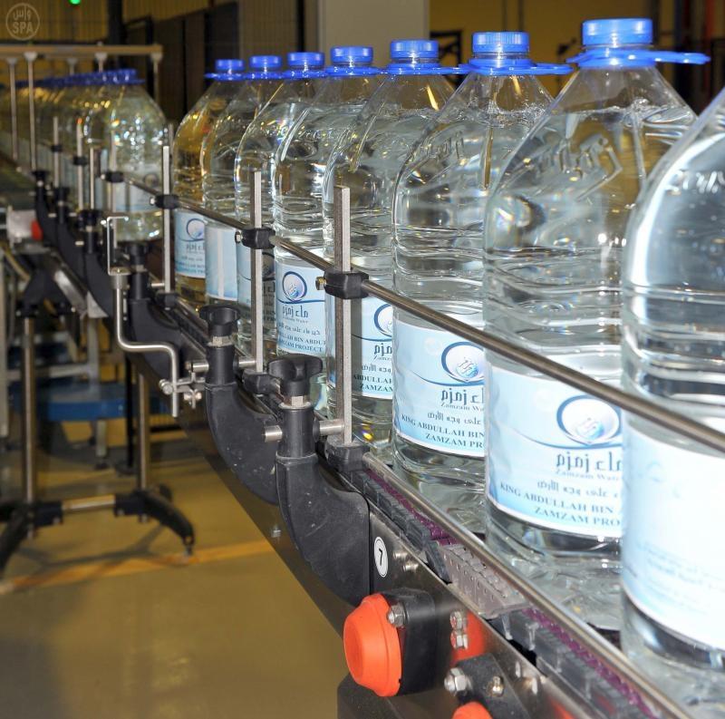 رحلة فى أعماق البئر العتيق..  أوروبا تكتشف سر إلهى في تركيب ماء زمزم