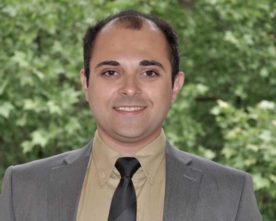 محلل سياسي : لماذا لا يتمرَّد الشعب ضد الاستغلال السلطوي