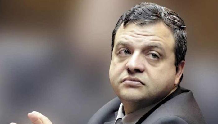 “شرابي” للنظام: لا تقولوا للسياح بعد اليوم (ادخلوا مصر آمنين)