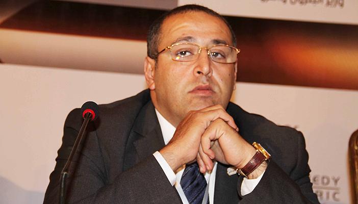 وزراء “محلب” يعتذرون عن حضور المؤتمرات انتظارًا للتشكيل الجديد