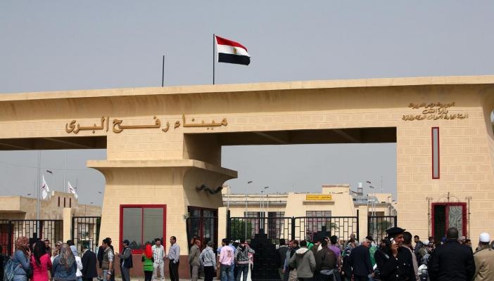 فتح معبر رفح اليوم فقط لعودة 500 حاج فلسطيني