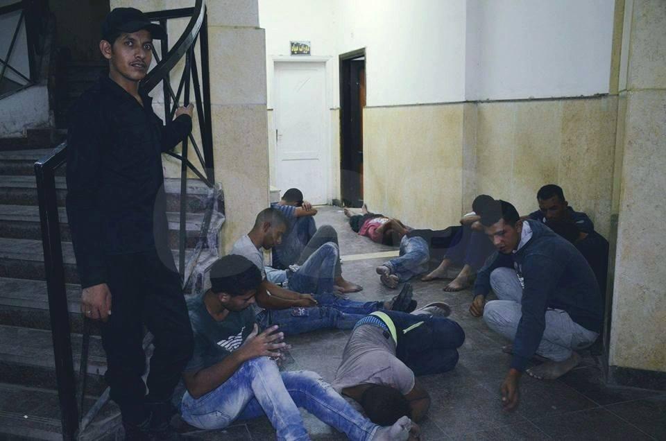 حبس 4 من طاقم مركب رشيد وإخلاء سبيل 160 ناجيًا