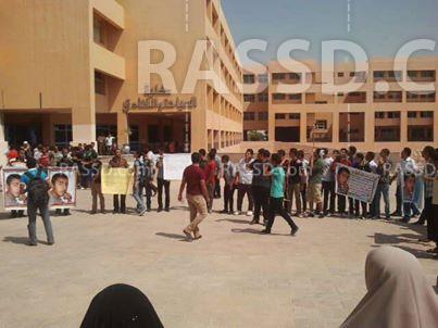 وقفة لطلاب جامعة السادات ضد الانقلاب