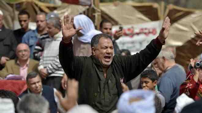 حكومة الانقلاب تقر 480 جنيهًا كحد أدنى للمعاشات