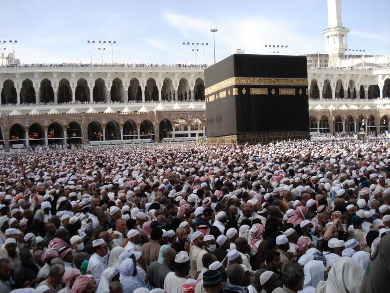 فتوى بتحريم “السياسة” في الحج