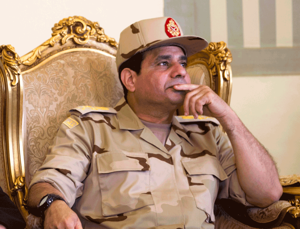 قائد الانقلاب يشهد احتفالات 6 أكتوبر في الكلية الحربية