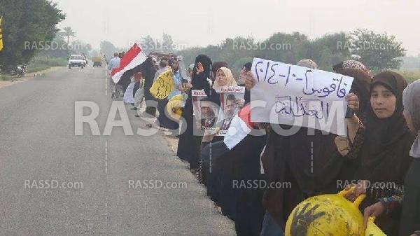 4 سلاسل بشرية في الشرقية للتنديد بحكم العسكر