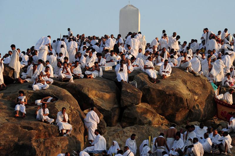السعودية:غدا أول ذي الحجة ويوم عرفة 14 أكتوبر