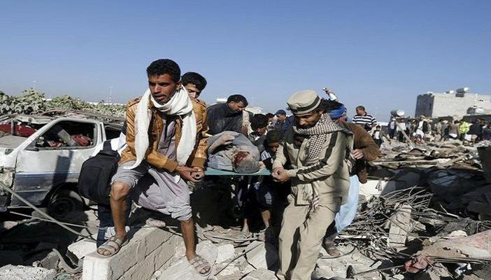 مقتل 15 مدنيًا في قصف للتحالف العربي وسط اليمن