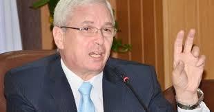 وزير التعليم العالى يهدد الطلاب والأساتذة رافضى الانقلاب بالفصل