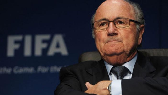 “بلاتر” يطعن على قرار إيقافه 90 يوماً