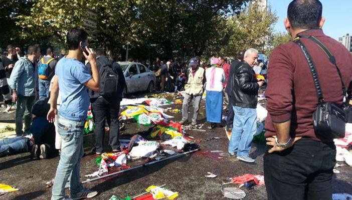 بالفيديو والصور.. مقتل 30 شخصًا وإصابة 126 في انفجاريْ أنقرة