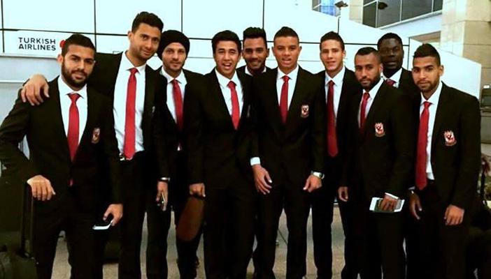 بعثة الأهلي تطير إلى الإمارات اليوم لملاقاة الزمالك في “السوبر”