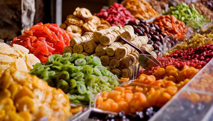 تعرف على القيمة الغذائية للفواكه المجففة