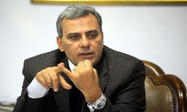 أزمة بين اللجنة الدينية بالنواب وجابر نصار بعد إلغاء خانة الديانة