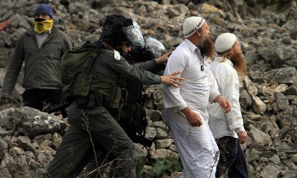 مواجهات بين مستوطنين وفلسطينيين وسط القدس