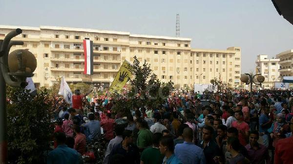 عن “الحركة الطلابية” في مصر – خليل عناني