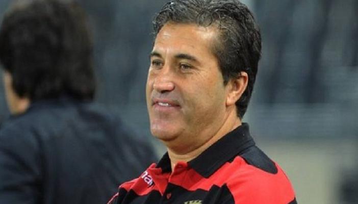 اليوم.. الأهلي يقدم “بيسيرو” في مؤتمر صحفي