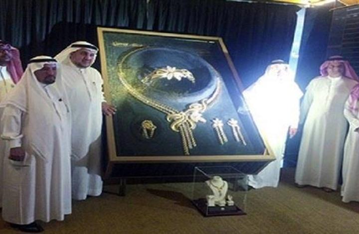 طقم ذهب وطبق كشري وقرص فلافل.. أبرز إنجازات العرب في موسوعة جينيس