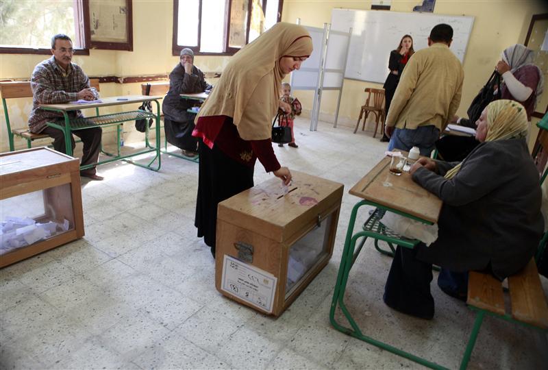الإقبال الضعيف .. هزيمة للسيسي .. ووفاة خارطة الطريق!