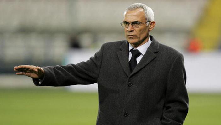 كوبر يحضر لقاء الزمالك ووادي دجلة