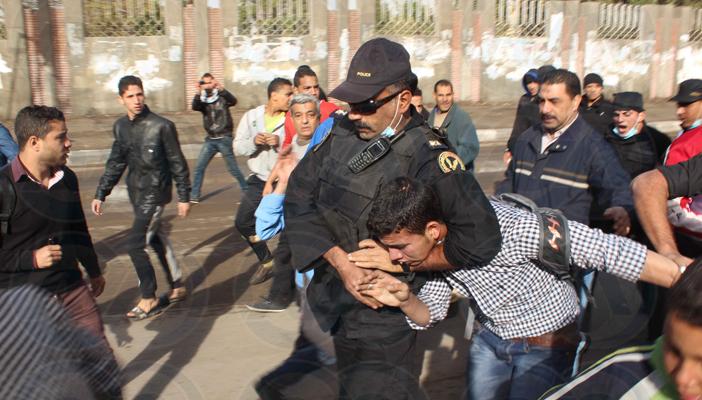 اعتقال 5 من طلاب المنيا أثناء احتجاجهم على درجات السلوك