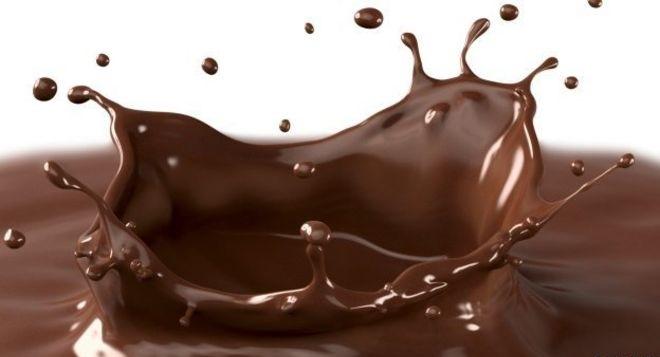 دراسة: الشيكولاتة الداكنة تؤثر إيجابياُ على صحة القلب