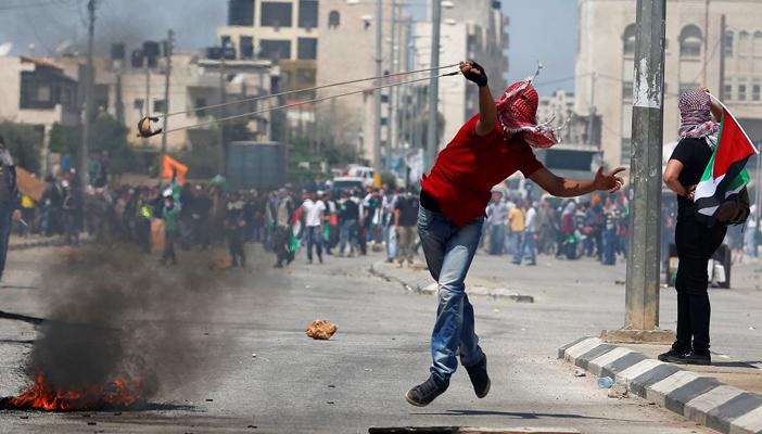 خبير عسكري إسرائيلي: نحن عاجزون أمام هجمات الفلسطينيين