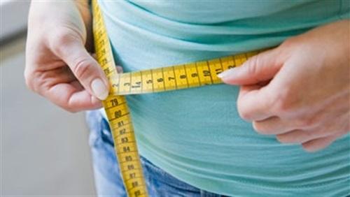 6 سلوكيات خطيرة تزيد دهون البطن