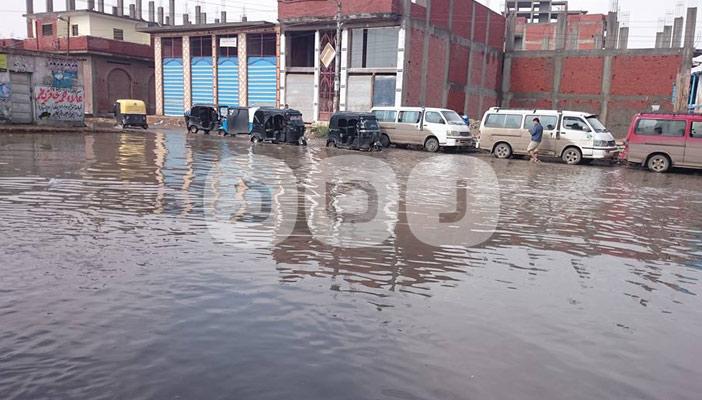 بالصور.. أهالي البحيرة يستغيثون والمحافظ: “أنا اعملكم ايه”