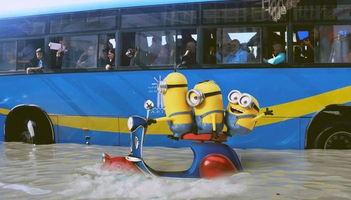 بالصور.. “أنقذوا المينيونز” يسخر من غرق الإسكندرية في مياه الأمطار