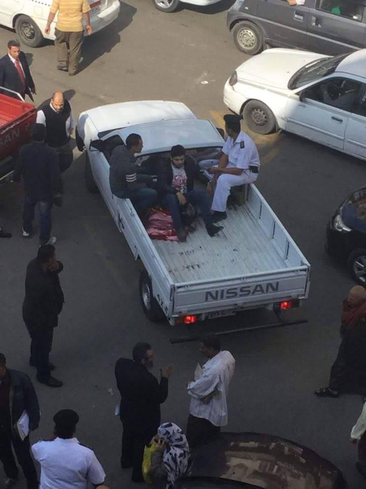 القبض على شاب تصادف مروره بدراجته بجوار “موكب النائب العام”