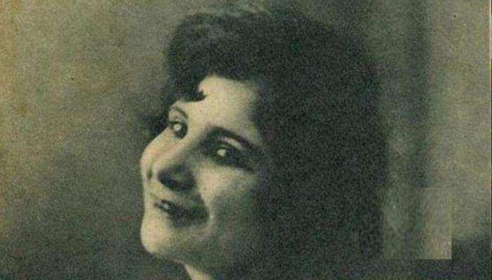 ماري منيب كانت فتاة أحلام الشباب.. شاهد صور الفنانين زمان