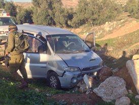 مقتل مستوطنين وإصابة ثالث جراء إطلاق نار من سيارة جنوب الخليل