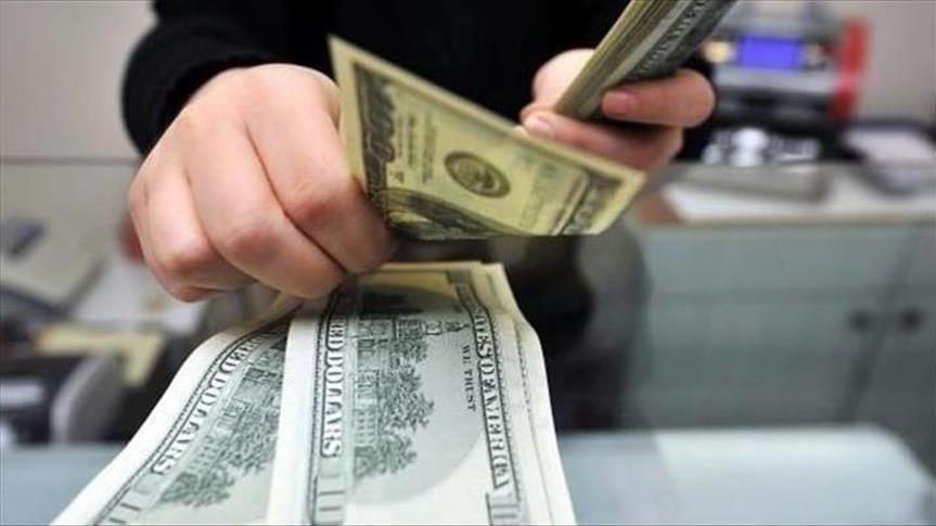 تراجع سعر الدولار بالبنوك مسجلًا 15.95 جنيهًا للبيع