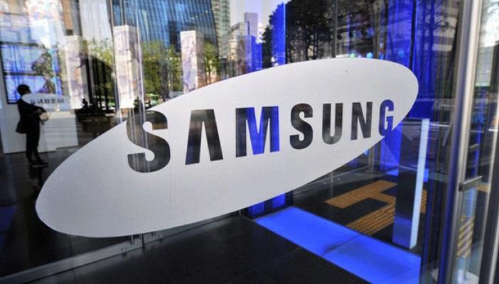 “سامسونج” تستعد لطرح هاتفيْ Galaxy S7 وS7 edge