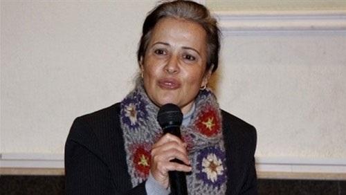 بالفيديو.. منى مينا: المستشفيات لديها أوامر بإعادة استخدام “السرنجات”